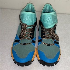 Adidas women’s Supernova riot